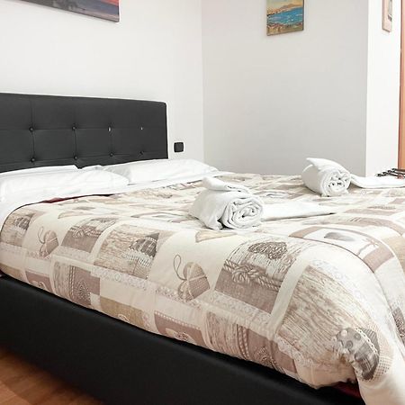 Napolidays Toledo Apartment By Dimorra Εξωτερικό φωτογραφία