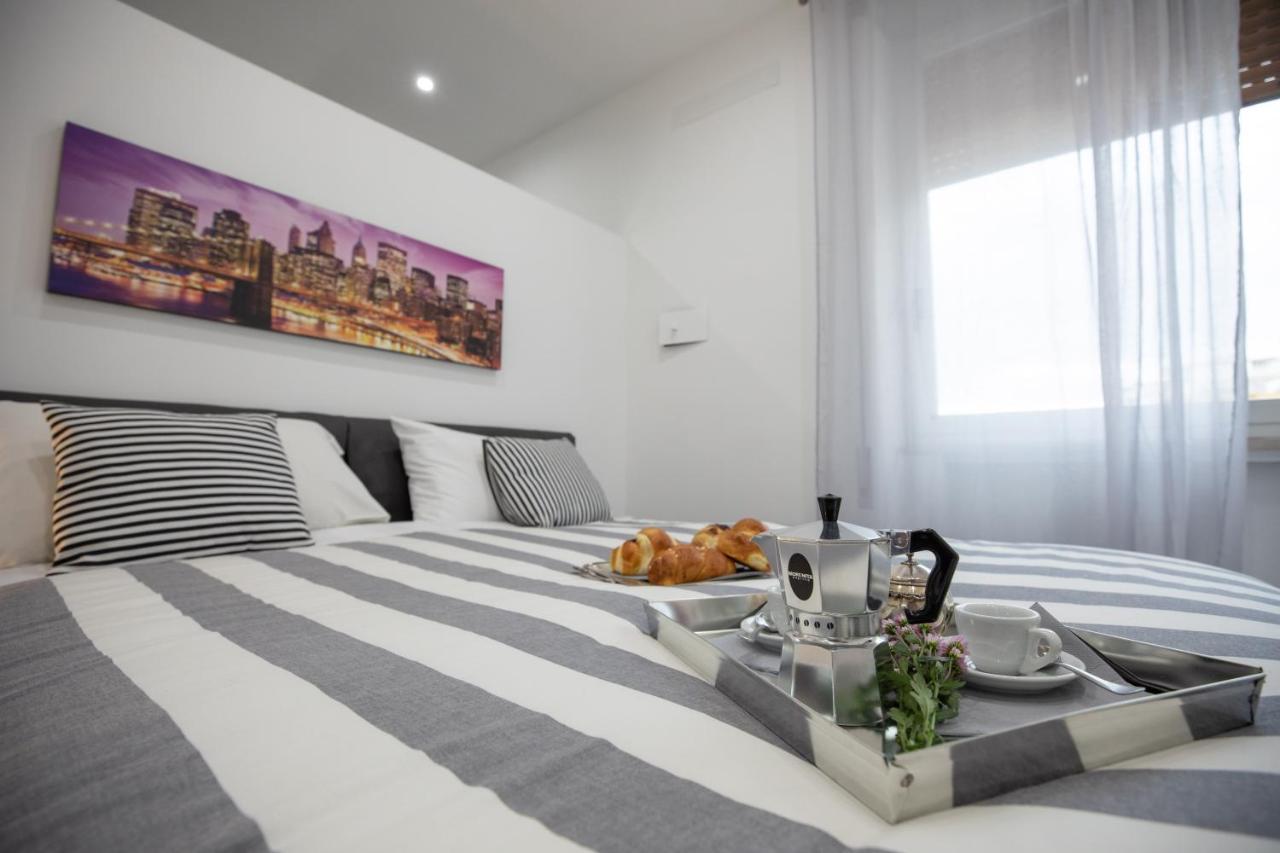 Napolidays Toledo Apartment By Dimorra Εξωτερικό φωτογραφία